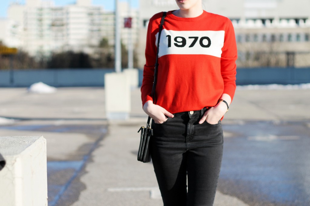 1970 bella freud jumper red celine trio bag designer acne pistol boots munichparis fashionblog